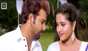Chand Na Sunar Lagela, काजल राघवानी को देख पवन सिंह ने कहा \\\\\\\'चांद ना सुनर लगेला\\\\\\\', खूब देखा जा रहा यह भोजपुरी गाना