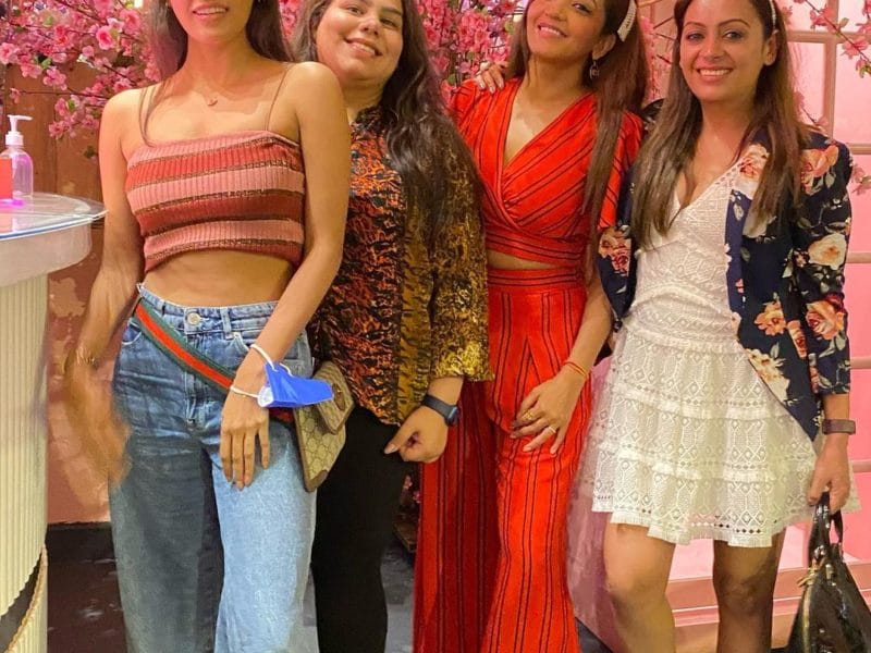 4 Shots Together…. #aboutlastnight #friends #gettogether #greatfun #food #music ...